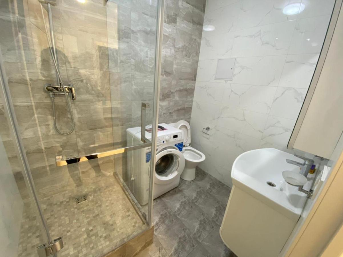 Vip Apartment Mountain View Алматы Экстерьер фото